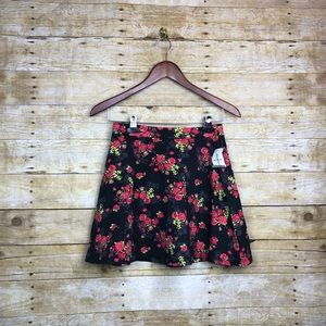 New curfew skirt 🛍